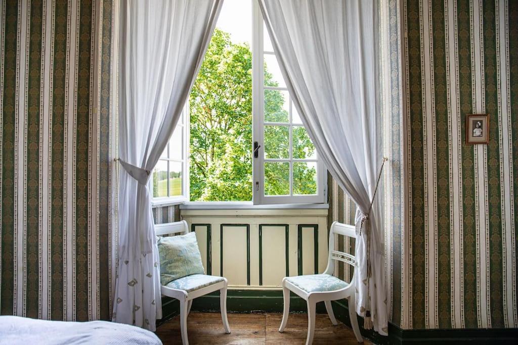 Chateau Barayre - Beautiful 12Th Century Castle With Pool And Large Garden Laussou Exteriör bild