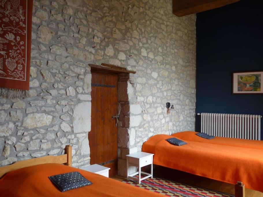 Chateau Barayre - Beautiful 12Th Century Castle With Pool And Large Garden Laussou Exteriör bild